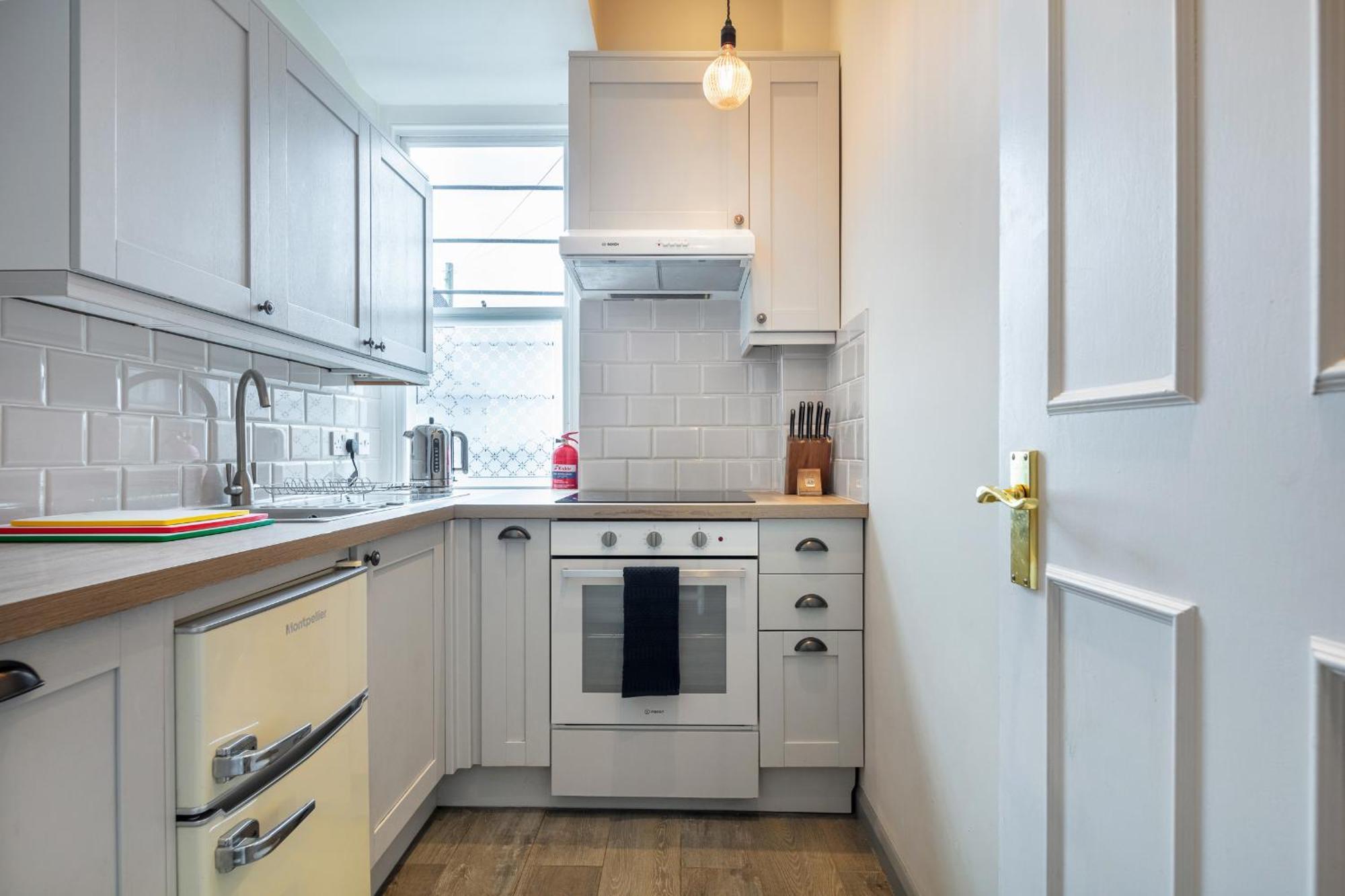5A - Bright And Airy 2 Bedroom Apartment - Close To Central Лондон Екстер'єр фото